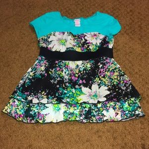 Blouse floral Girls size Large short sleeve blouse / shirt / top, EUC